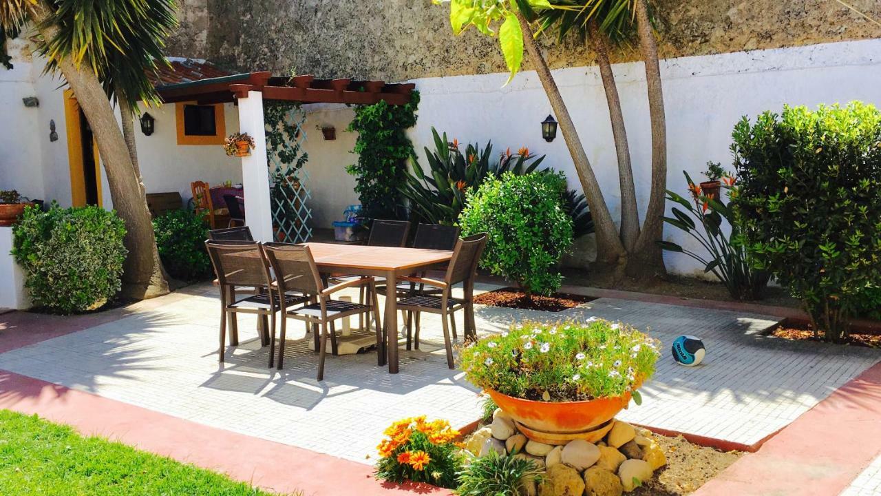 Acomodação com café da manhã  3 Marias Garden House Lagos